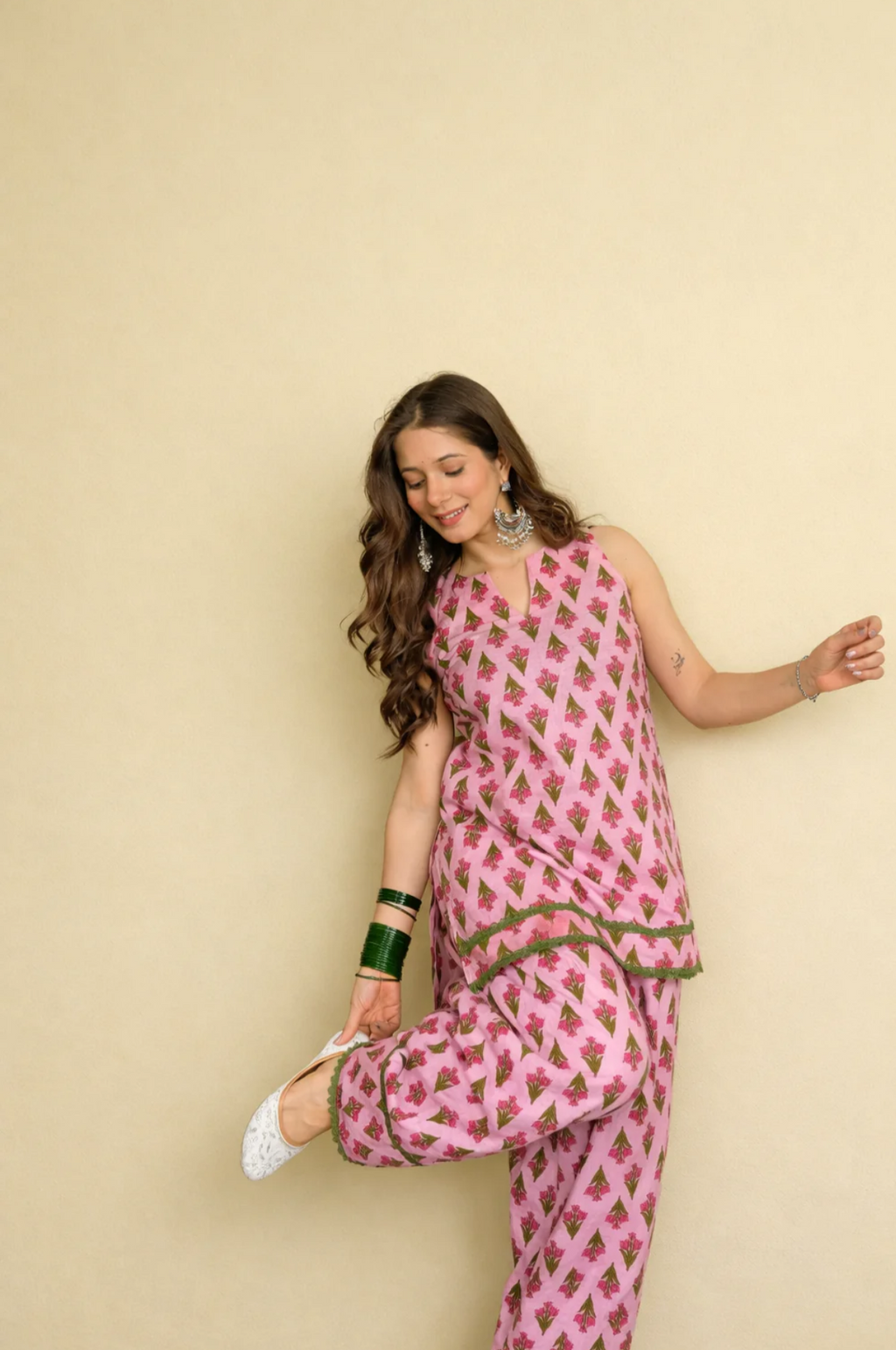 K-B Ethnic Women's Purple Bandhani Print Kurta with Palazzos Set